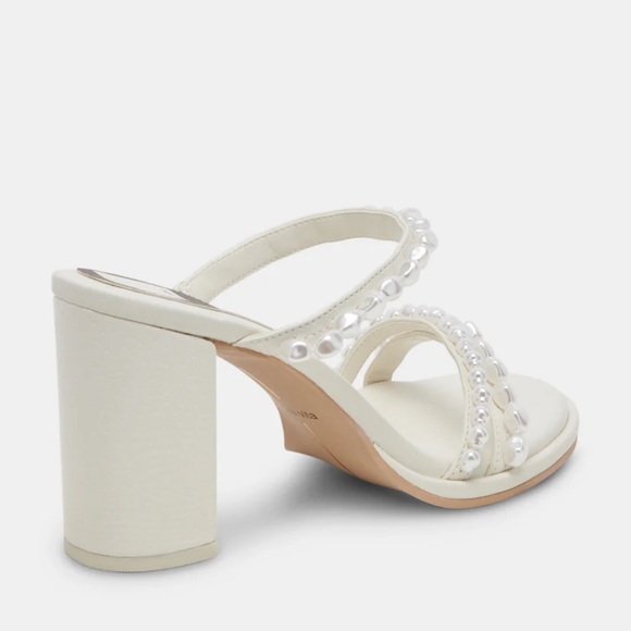 Dolce Vita Barrit Pearl Heals - Picture 6 of 13
